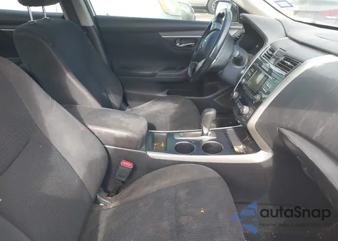 2015 Nissan Altima 2.5 Sv из США, поврежденный, VIN 1N4AL3AP2FC105693